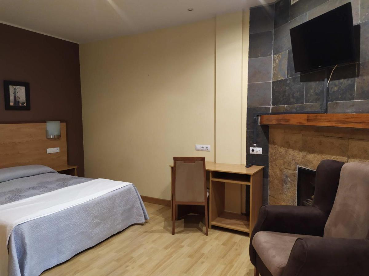 Hotel Santa Cristina Pola de Lena Εξωτερικό φωτογραφία